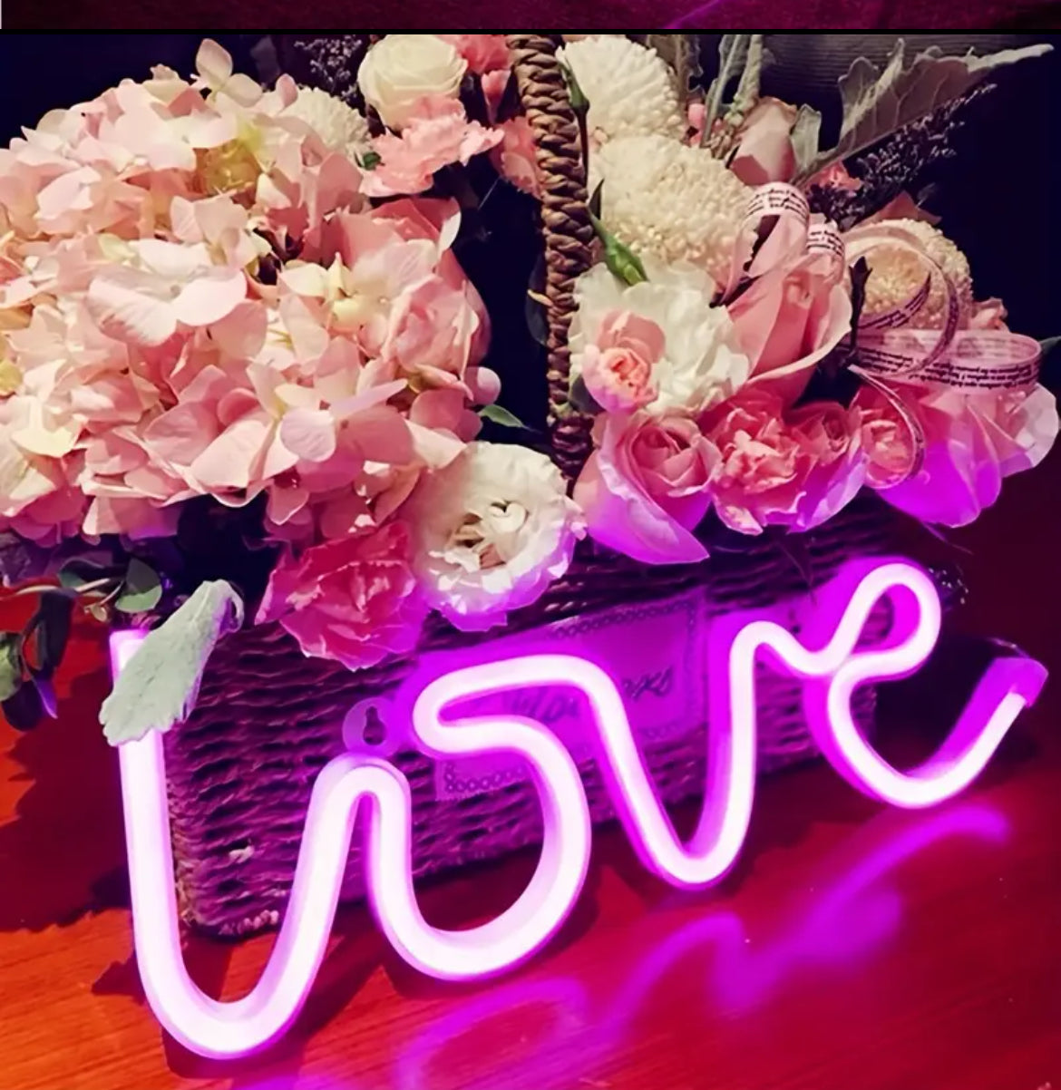 LOVE NEON LED - Artoys Designer