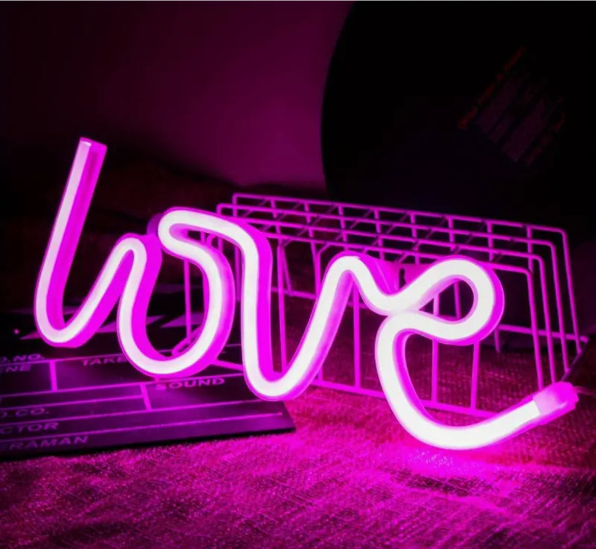 LOVE NEON LED - Artoys Designer