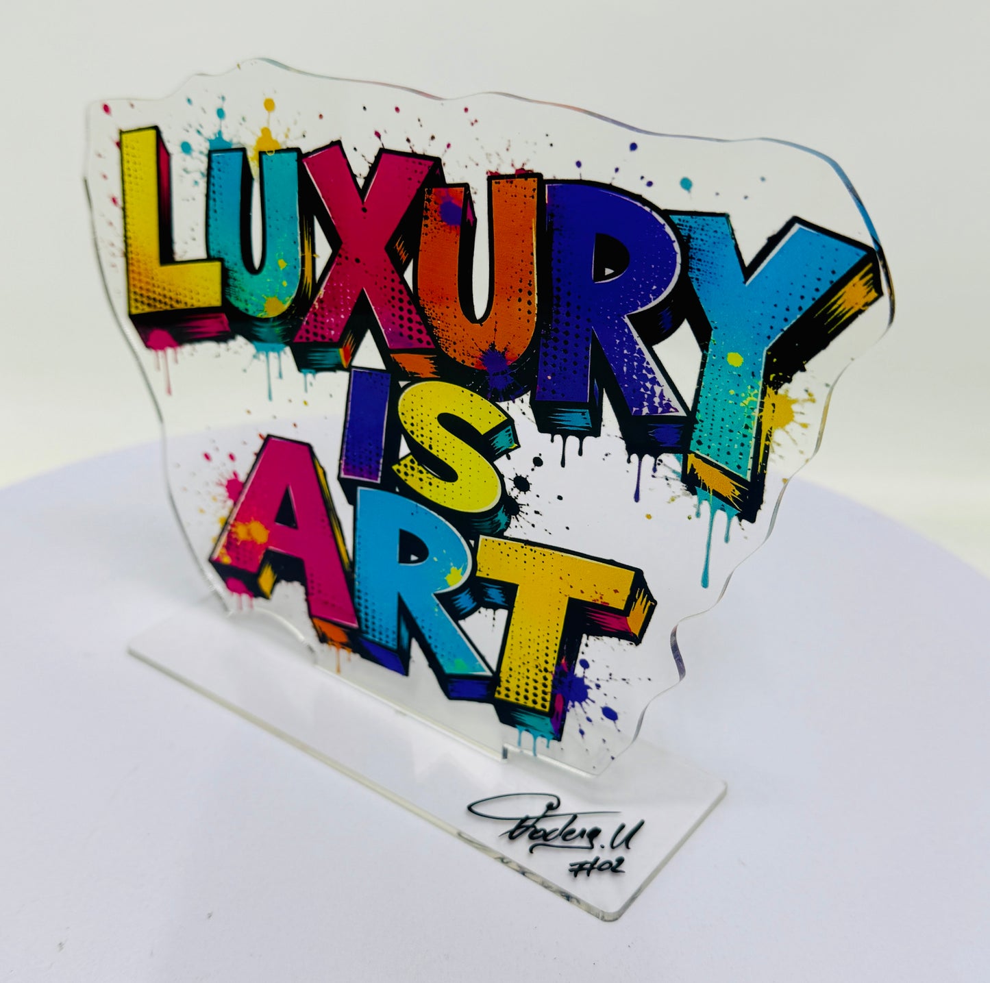 Sculpture LUXURY IS ART