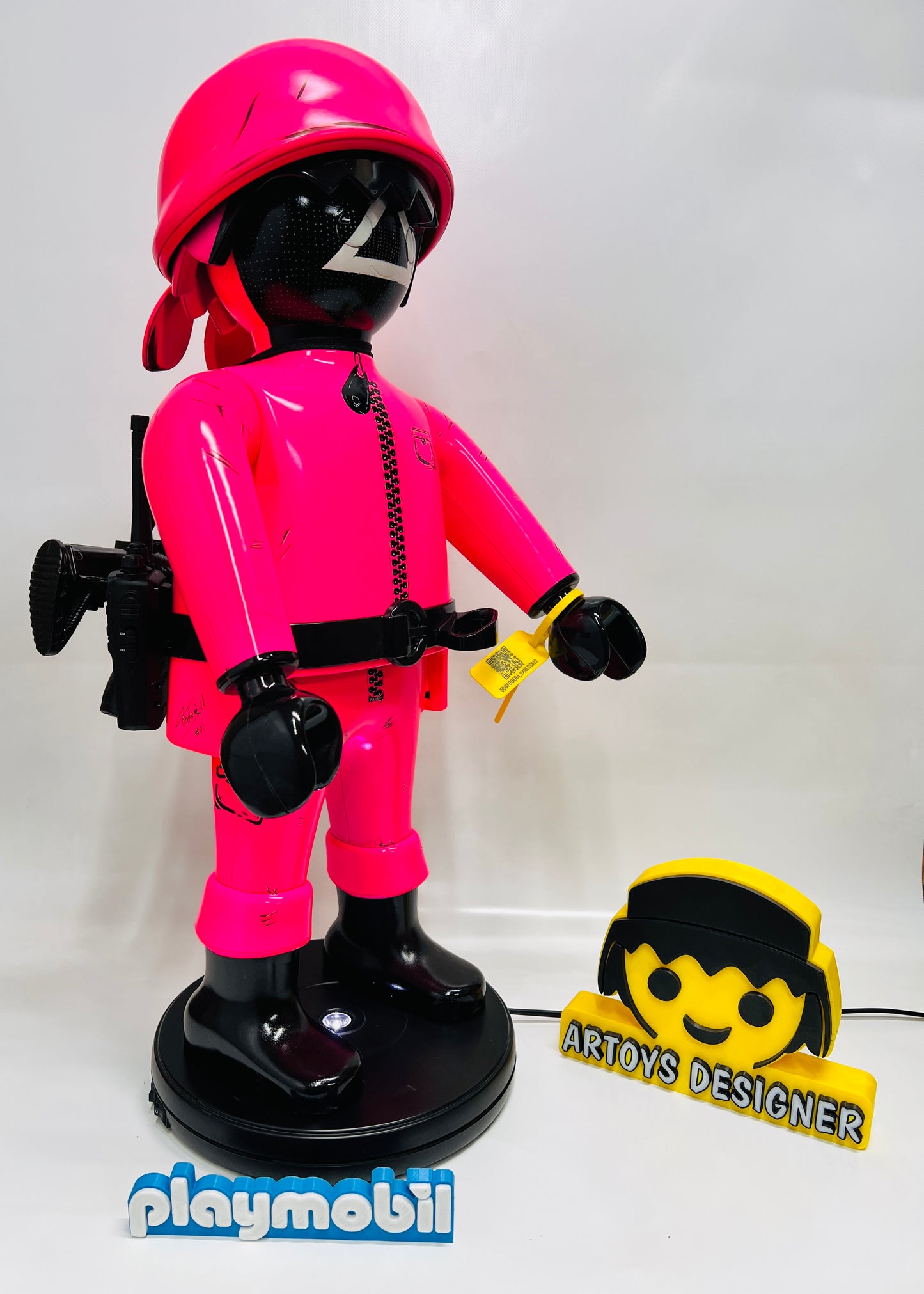 PLAYMOBIL XXL - SQUID GAME SOLDAT TRIANGLE