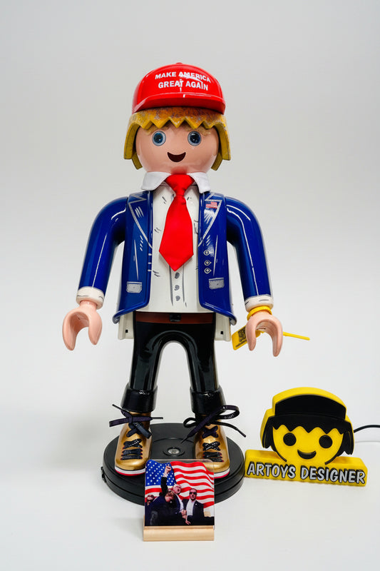 Sculpture Pop Art Playmobil XXL USA