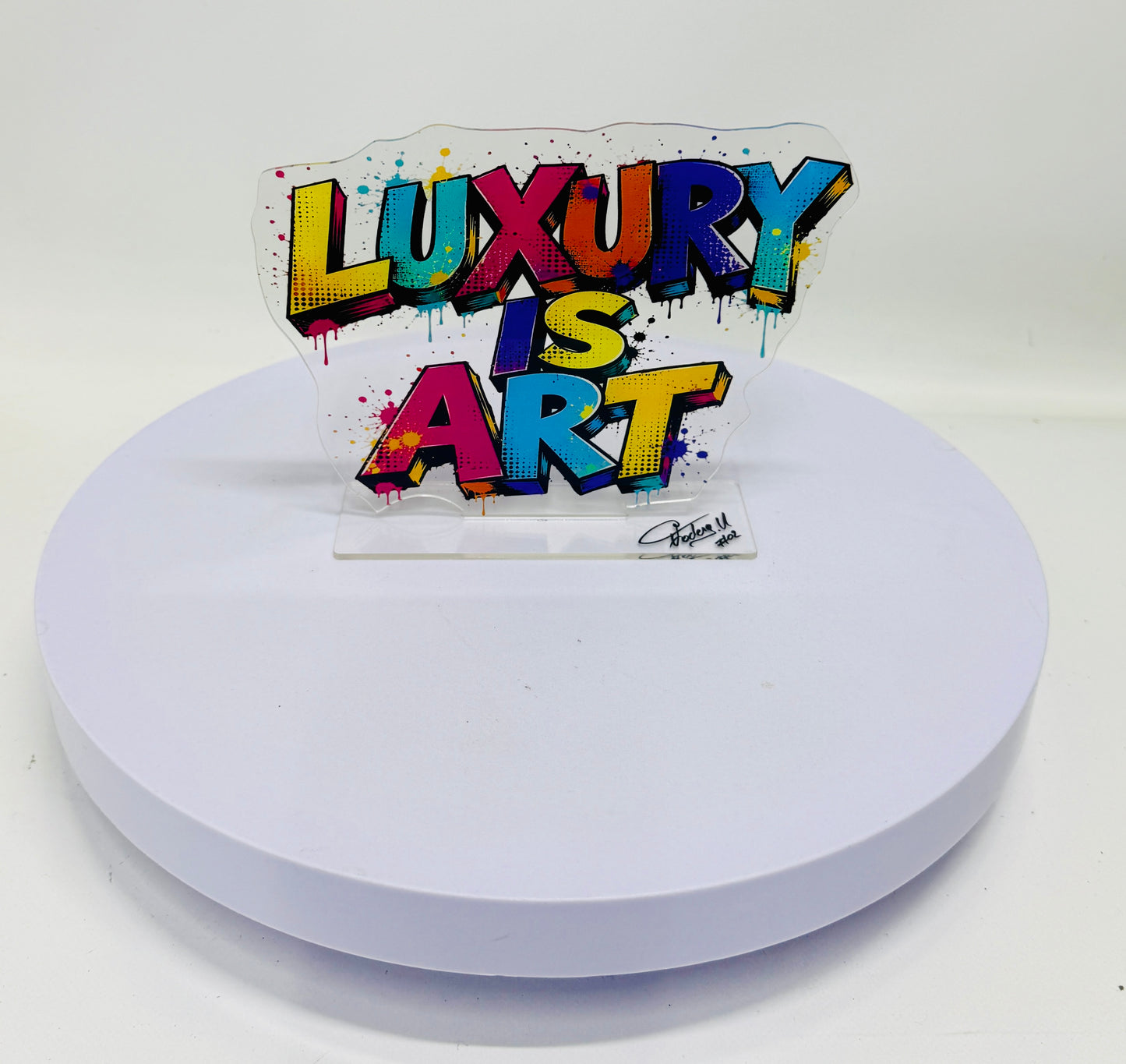 Sculpture LUXURY IS ART