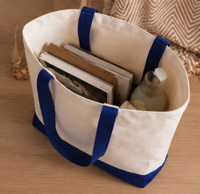 TOTE BAG – IN WELCHER WELT LEBEN WIR? | Pop Luxury Edition – ARTOYS DESIGNER